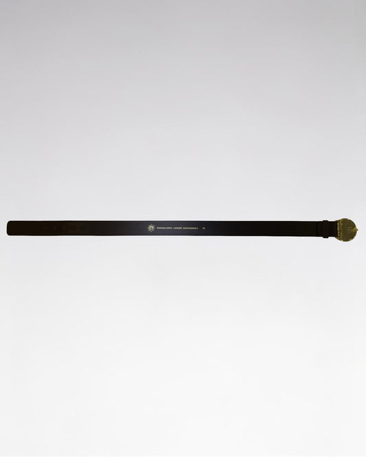 Marrón oscuro