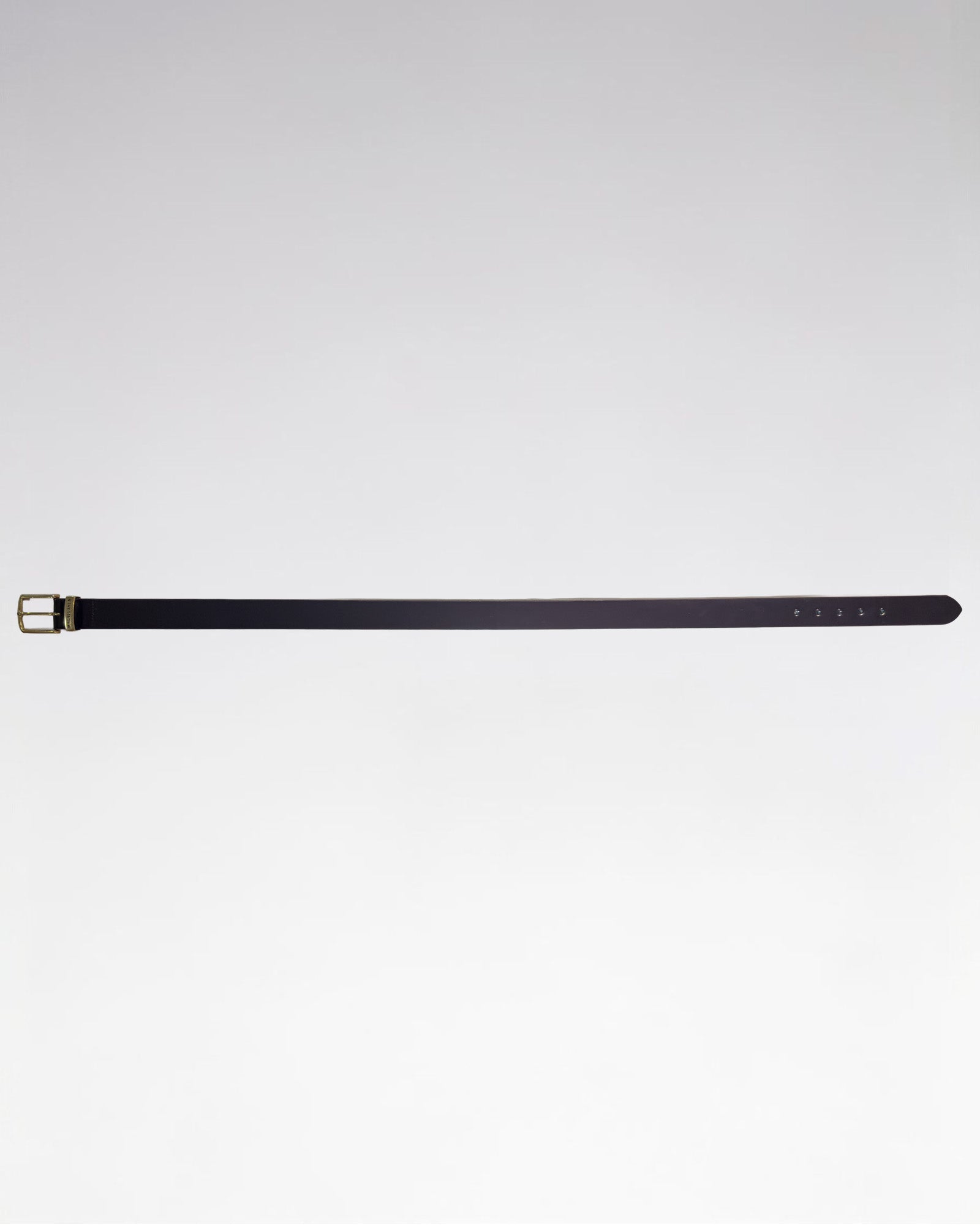Marrón oscuro